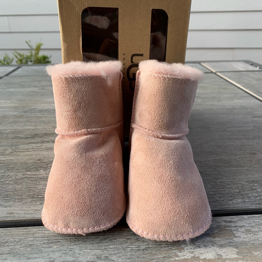 ERIN UGG Infant Pink Boots Size L 18-24 Months